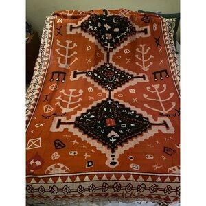 Bohemian Rust and Black Tapestry UO